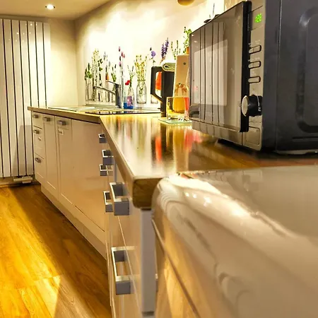 66 Bei Greta Lejlighed *